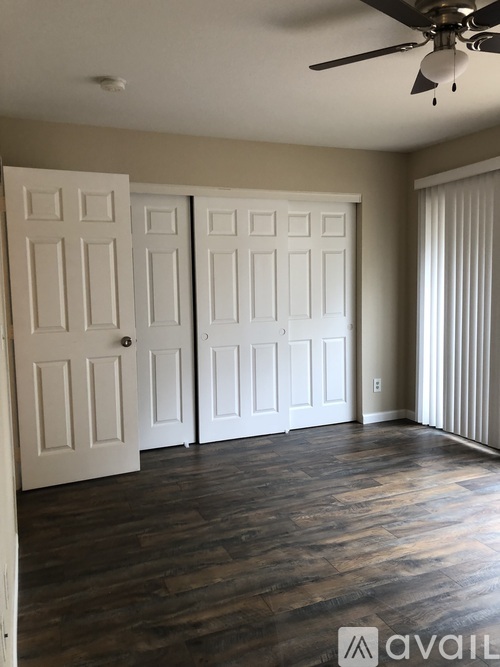 62 Village Circle Drive 3 Beds Condo for Rent - Photo gallery 2