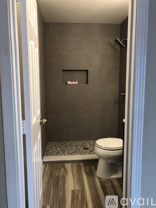 62 Village Circle Drive 3 Beds Condo for Rent - Photo gallery 4