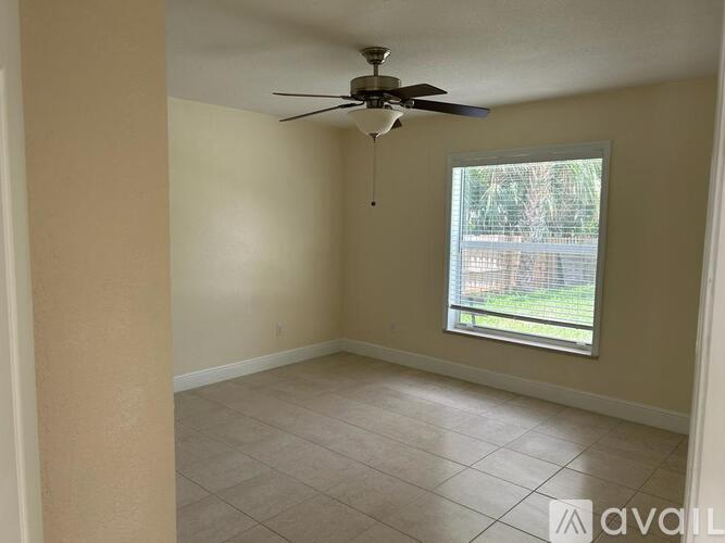 2426 Oak Drive 3 Beds Single Family Home for Rent - Photo gallery 3