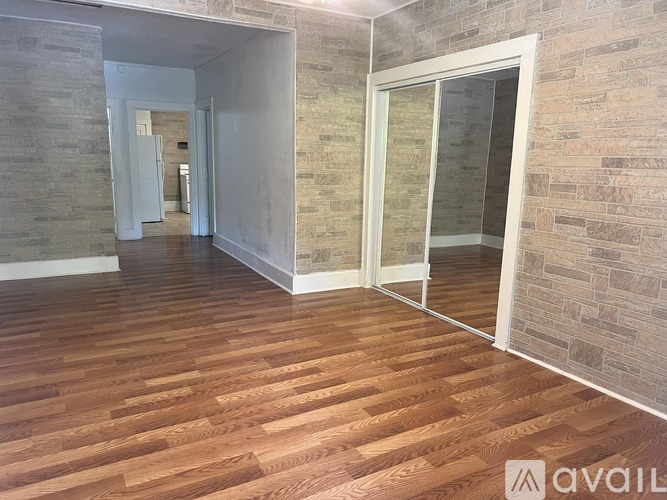 408 College St 2 Beds Apartment for Rent - Photo gallery 3