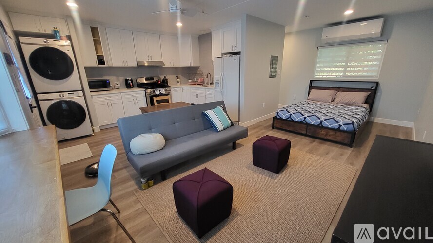 2050A Lomita Park Place Studio Single Family Home for Rent - Photo gallery 4