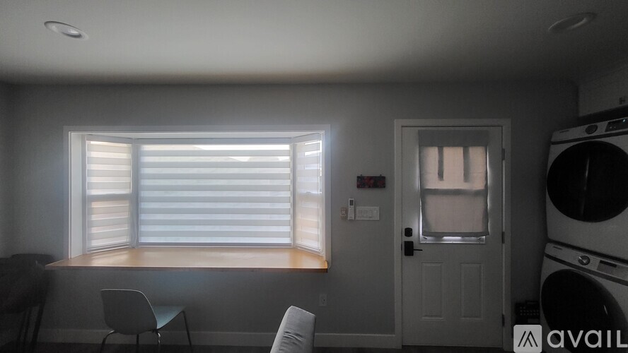 2050A Lomita Park Place Studio Single Family Home for Rent - Photo gallery 5