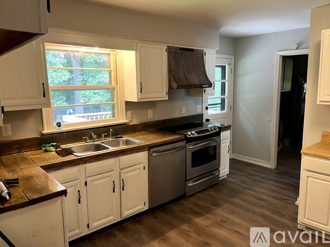 11240 Monday Way 3 Beds Single Family Home for Rent - Photo gallery 4