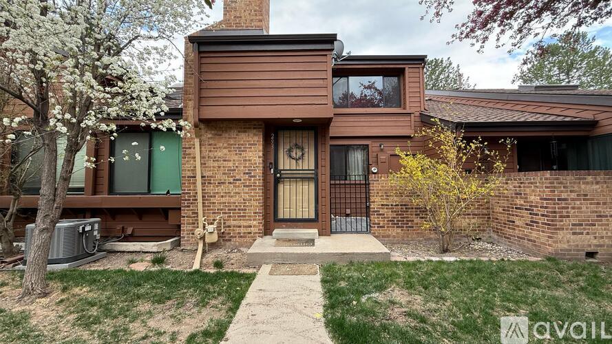 2685 South Dayton Way 3 Beds Townhouse for Rent - Photo gallery 1