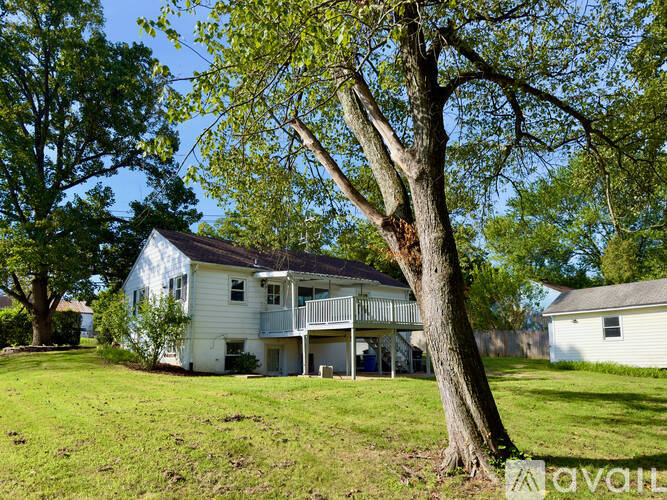 15504 Bond Mill Rd 3 Beds Single Family Home for Rent - Photo gallery 3