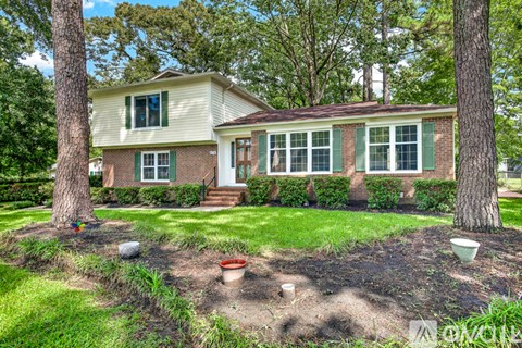 614 Clover Dr 4 Beds Apartment for Rent