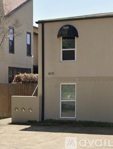 A building with the number 4121 on it.