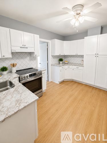 113 Chincopee Avenue 3 Beds Single Family Home for Rent - Photo gallery 3