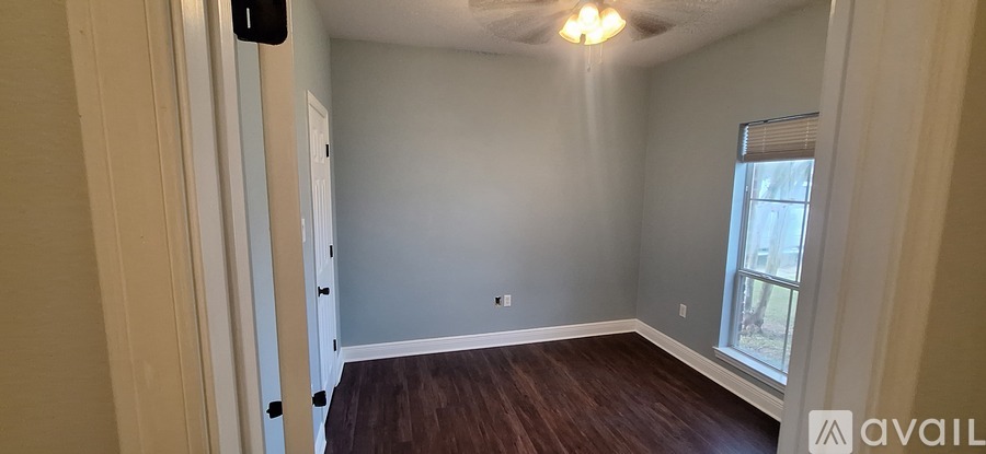 38249 Mindi Ct 3 Beds Single Family Home for Rent - Photo gallery 5