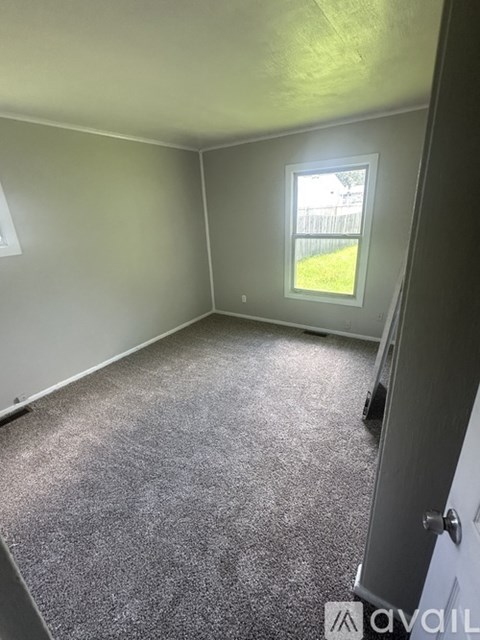 2262 Vale Dr 3 Beds Apartment for Rent