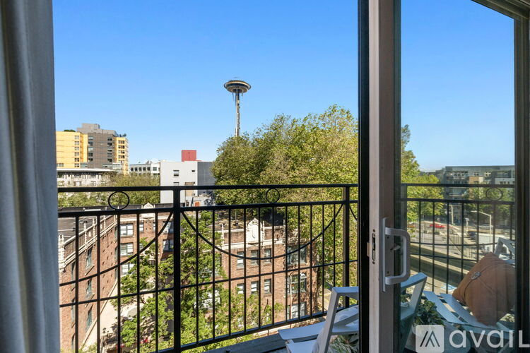 425 Vine St 1 Condo for Rent - Photo gallery 4