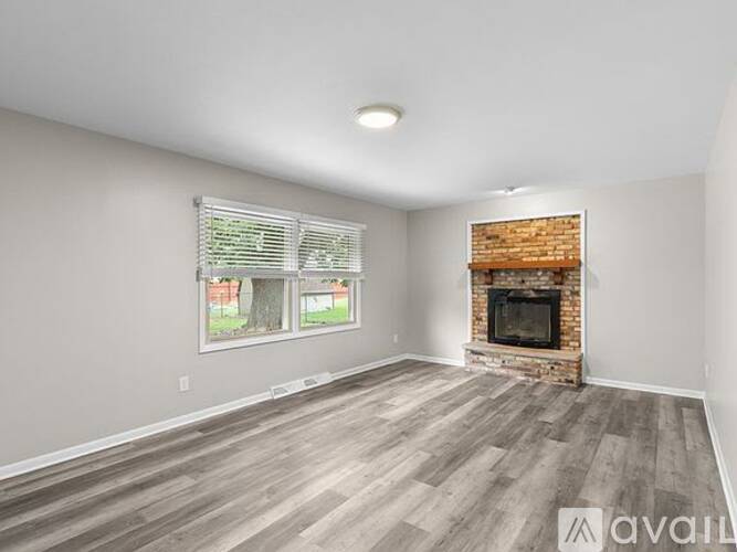 1221 Sebring Circle 3 Beds Single Family Home for Rent - Photo gallery 1