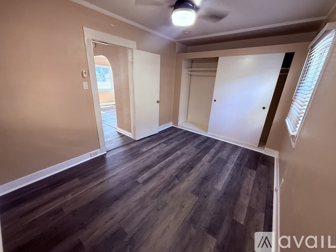 1071 Euclid Ave 2 Beds Single Family Home for Rent - Photo gallery 5