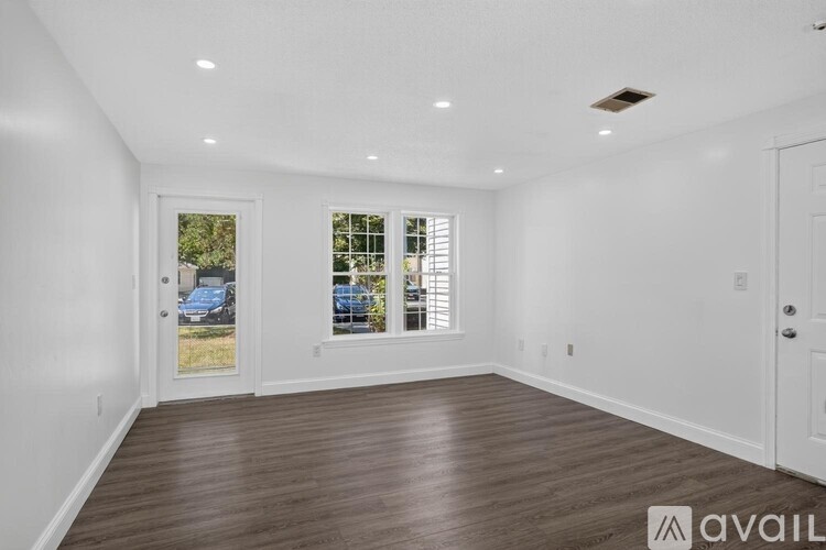 20 Walden Dr 2 Beds Condo for Rent - Photo gallery 5