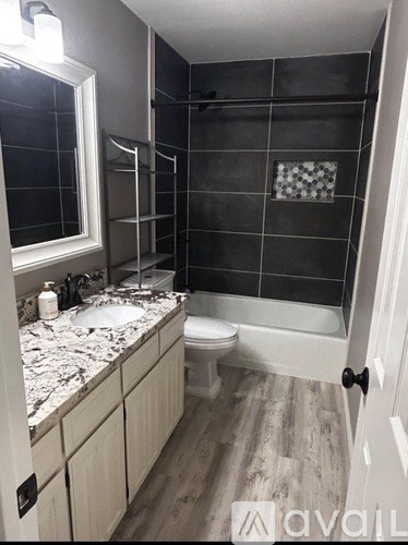 928 Flagstone Drive 3 Beds Apartment for Rent