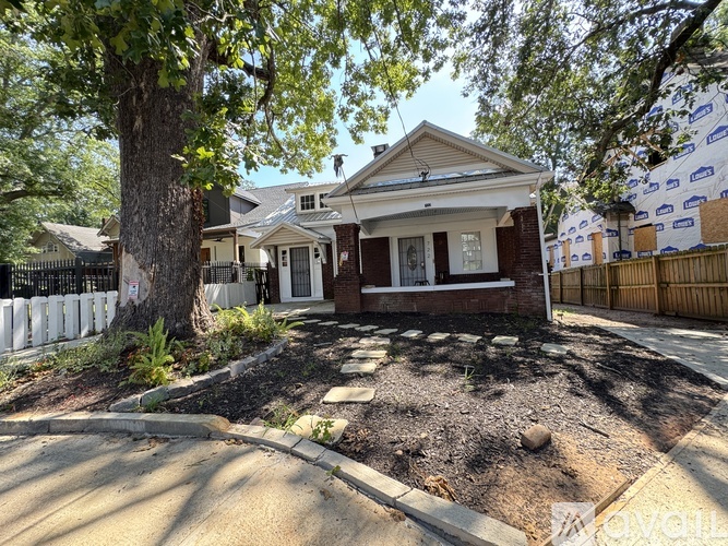 722 Cascade Avenue Southwest 4 Beds Single Family Home for Rent - Photo gallery 1