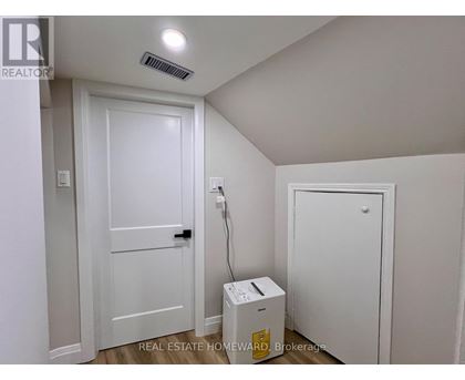 LOWER - 2 HARRIS PARK DRIVE 2 Beds House for Rent - Photo gallery 3