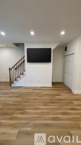 20 Gridley St 3 Beds Apartment for Rent