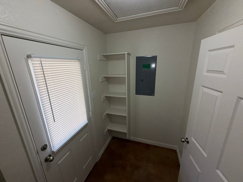 425 East Zenith 3 Beds Apartment for Rent