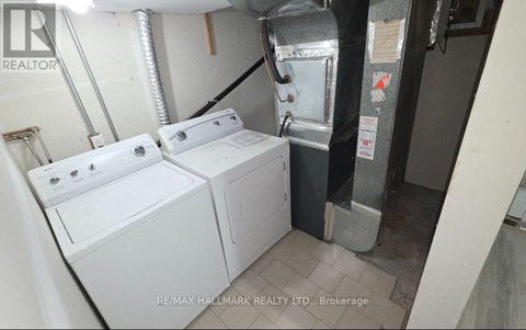 ROOM 2 - 888 KROSNO BOULEVARD 1 Apartment for Rent