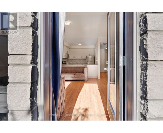 101 - 9470 THE GORE ROAD 2 Beds Condo, Home, Townhouse for Rent - Photo gallery 4