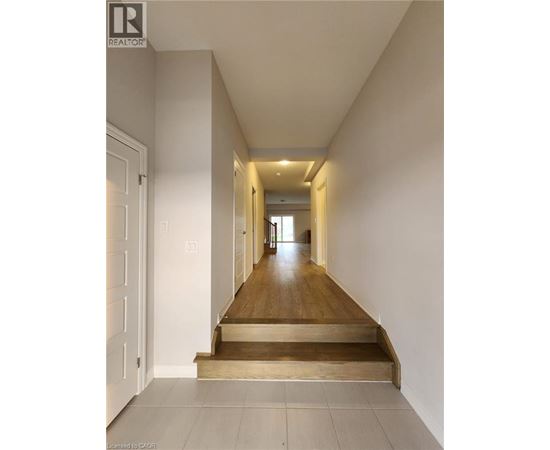 131 HILLCREST Road 4 Beds House for Rent - Photo gallery 2