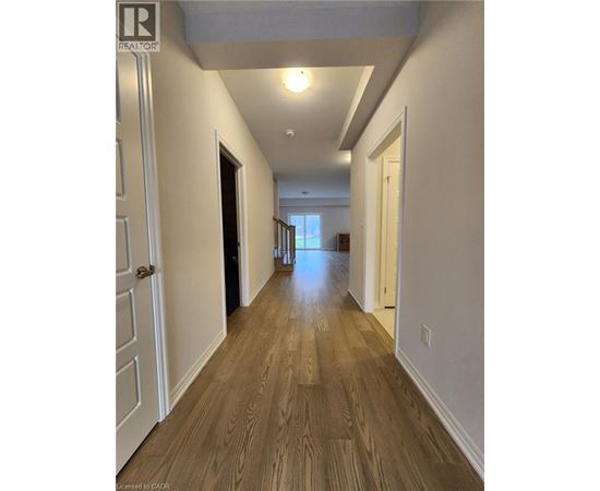 131 HILLCREST Road 4 Beds House for Rent - Photo gallery 3