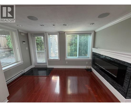 4585 COMMERCIAL STREET 1 Apartment, Home for Rent - Photo gallery 4