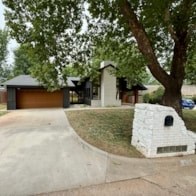Long Point Properties 4 Beds Apartment for Rent