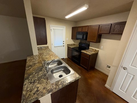 516 Kacie Drive 3 Beds Apartment for Rent
