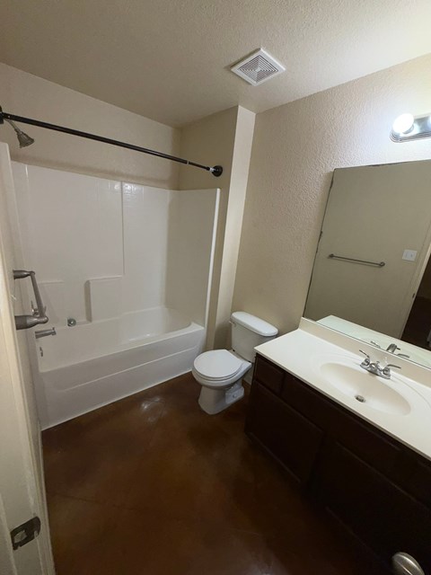 516 Kacie Drive 3 Beds Apartment for Rent