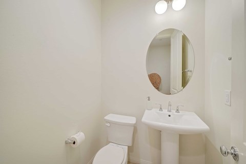 271 Rose St 4 Beds Apartment for Rent