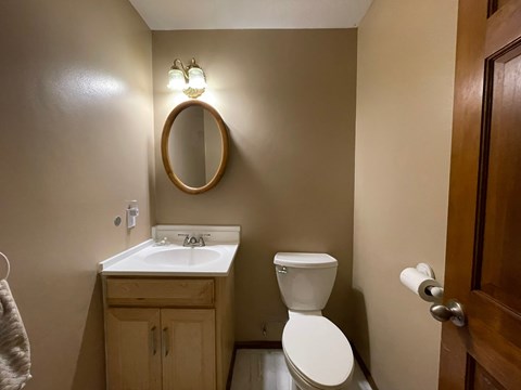 2491 NICHOLS BLVD 4 Beds Apartment for Rent
