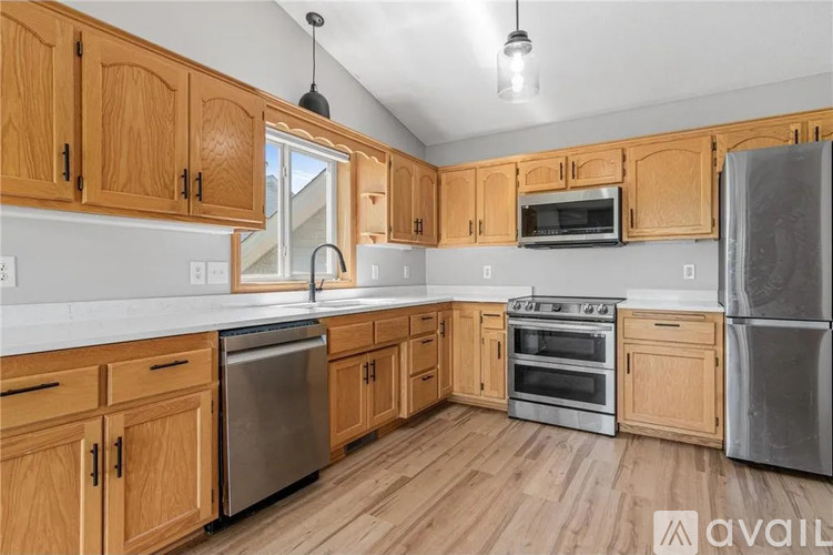 8691 Edison St NE 4 Beds Single Family Home for Rent - Photo gallery 2