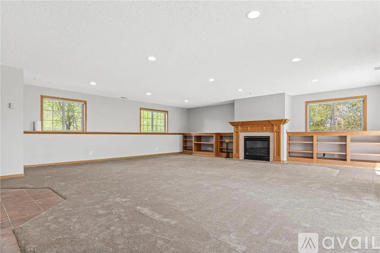 8691 Edison St NE 4 Beds Single Family Home for Rent - Photo gallery 4