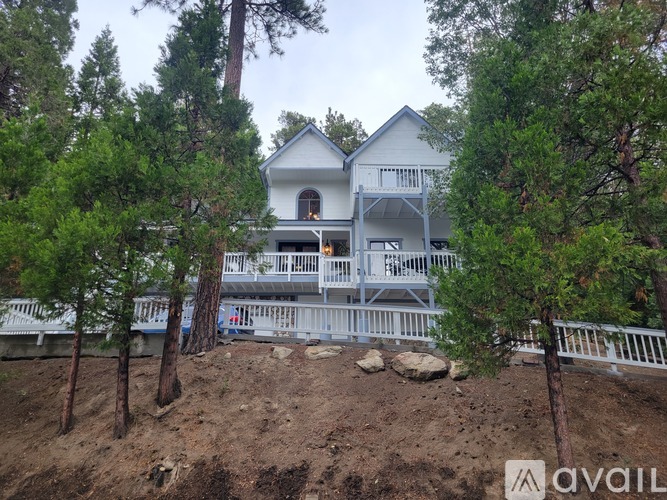 27564 Cedarwood Drive 3 Beds Single Family Home for Rent - Photo gallery 3