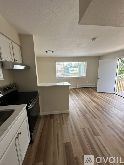 153 South 18th Avenue 1 Apartment for Rent - Photo gallery 3