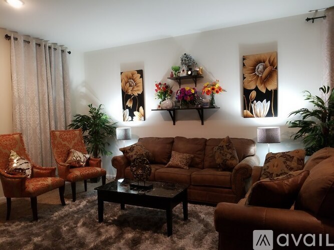 10809 Forbes Settlement Drive 3 Beds Single Family Home for Rent - Photo gallery 2