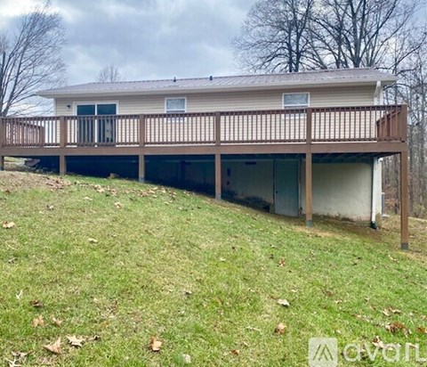 173 Circle Dr. 3 Beds Apartment for Rent