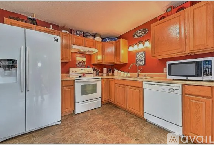 173 Circle Dr. 3 Beds Single Family Home for Rent - Photo gallery 2