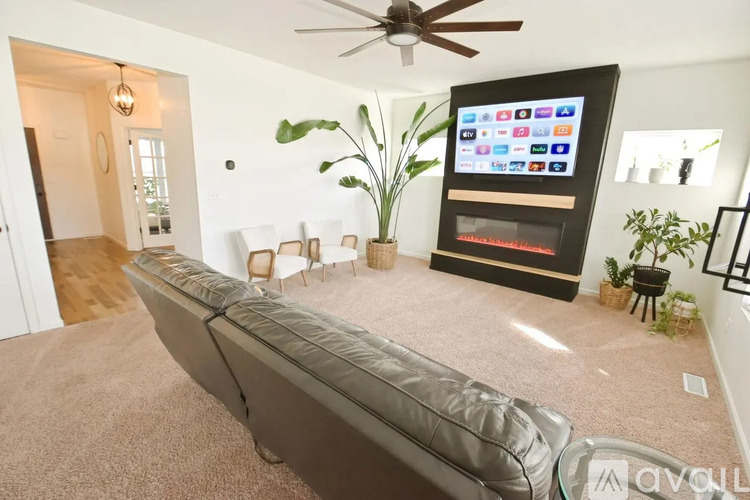 4236 Douthart Place 4 Beds Single Family Home for Rent - Photo gallery 4