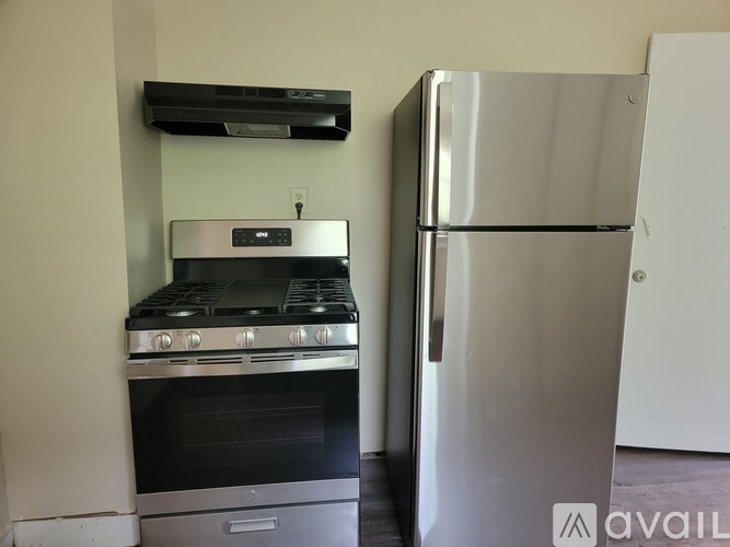 1728 Hays Street Studio Single Family Home for Rent - Photo gallery 3