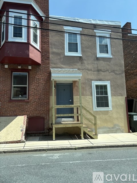 114 W Chestnut St Studio Apartment for Rent