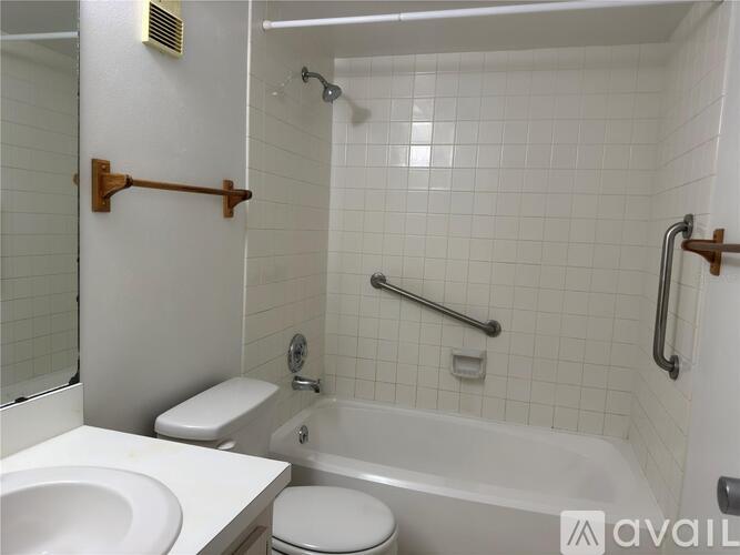 190 Hickory Woods Court 2 Beds Condo for Rent - Photo gallery 4