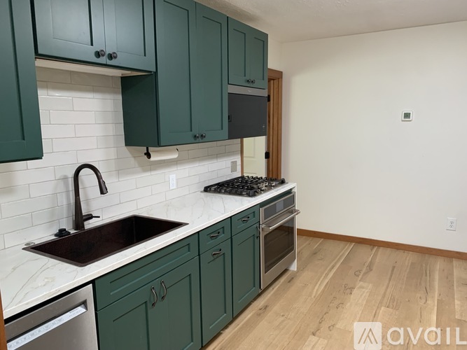 176 Quewhiffle Road 3 Beds Single Family Home for Rent - Photo gallery 5