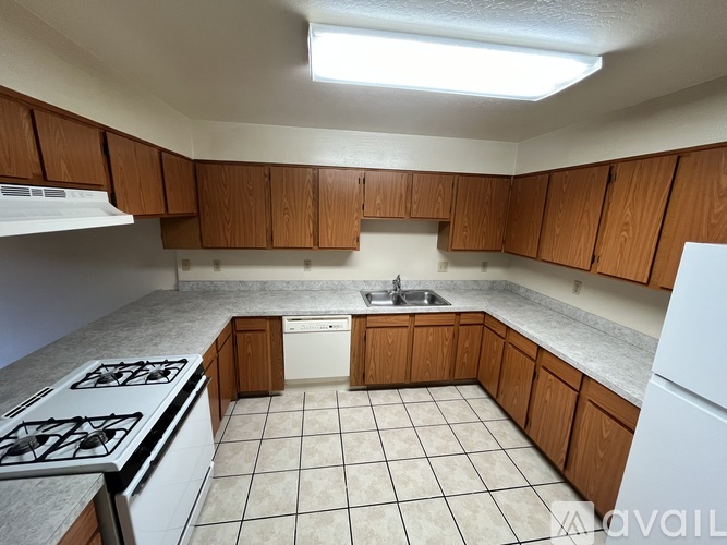 920 W Grand Canyon Ave 3 Beds Townhouse for Rent - Photo gallery 3