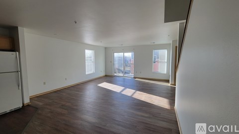 4221 West North Avenue 3 Beds Apartment for Rent