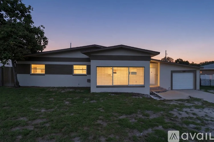 1064 Indian Rocks Rd S, Largo, FL, 33770 3 Beds Single Family Home for Rent - Photo gallery 2