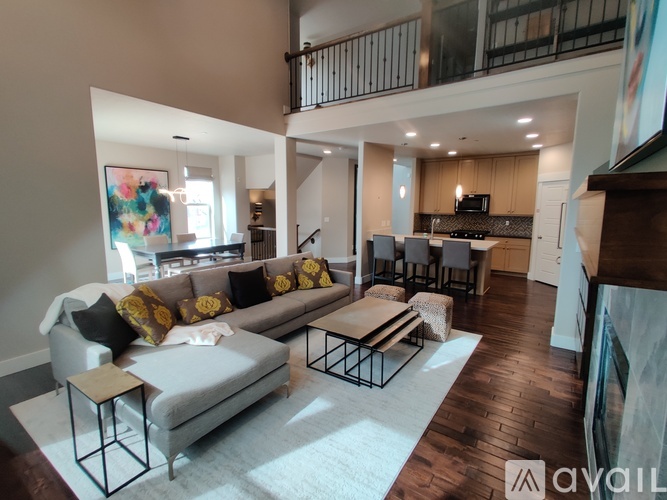 13287 Alexis Drive 4 Beds Townhouse for Rent - Photo gallery 2
