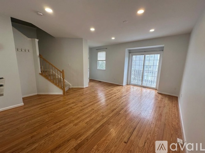 7866 Dogue Indian Cir 3 Beds Townhouse for Rent - Photo gallery 3